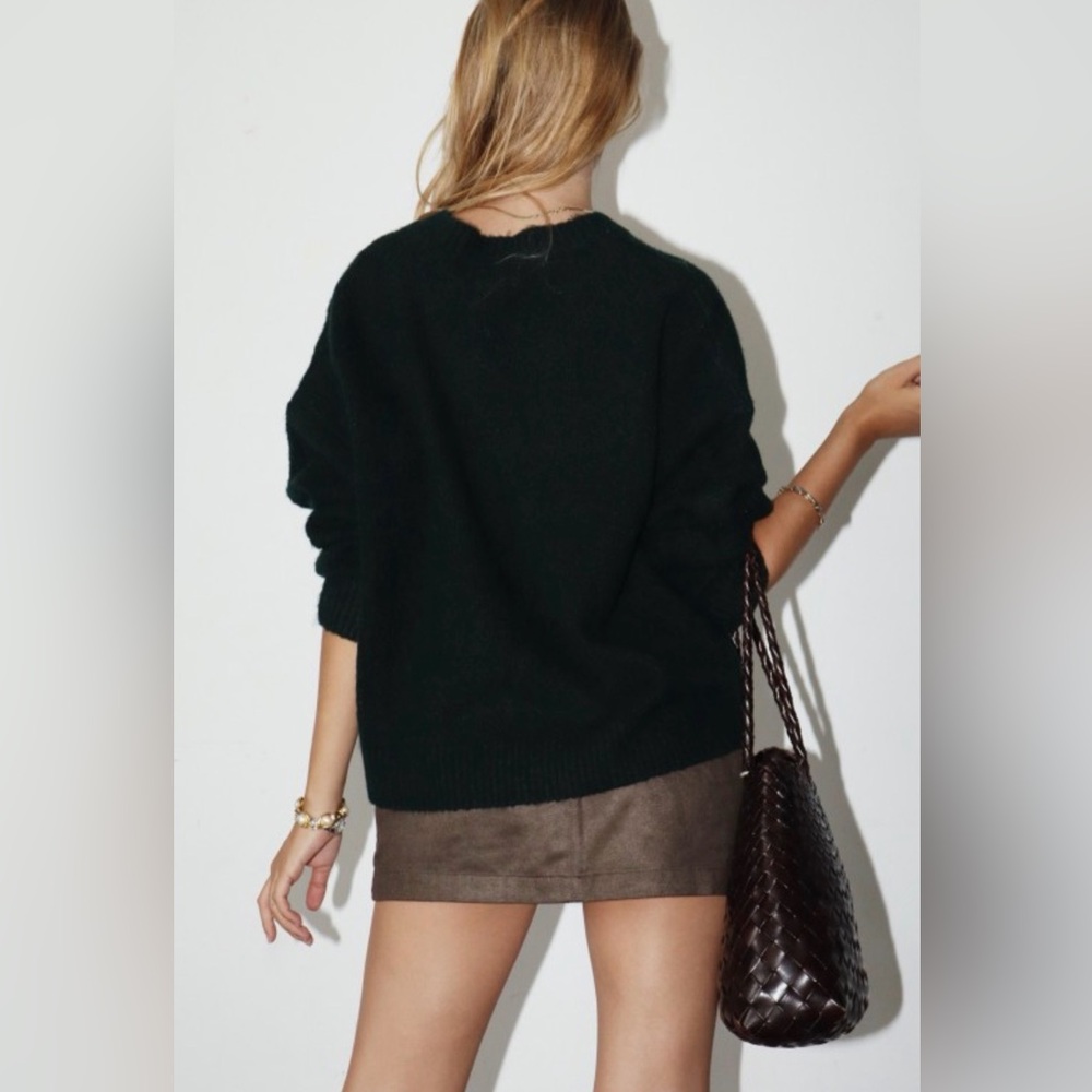 Bailey Rose Deep Forrest Flying Duck Oversized Knit Sweater - Picture 4 of 5